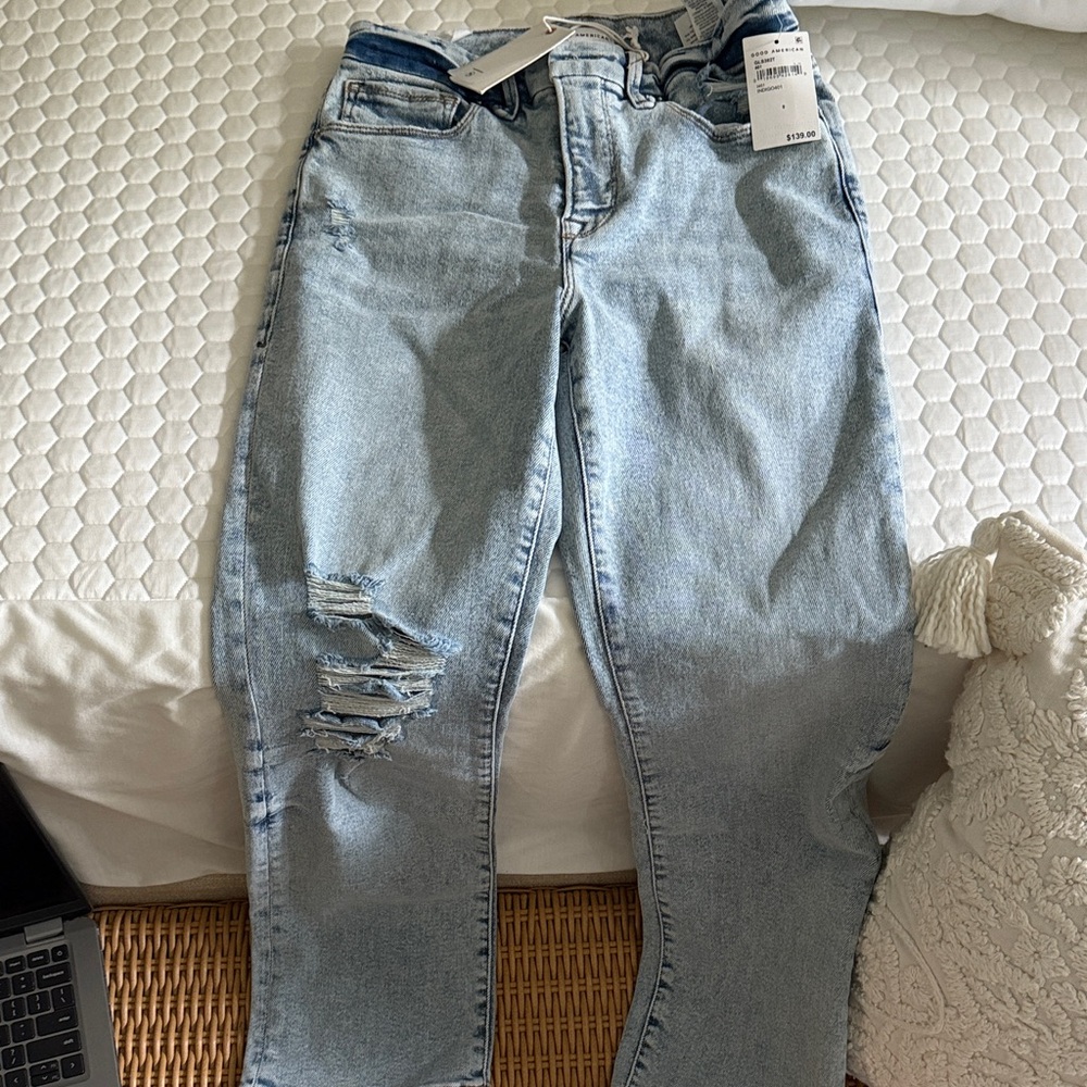 Good American Light Blue Straight Leg Jeans